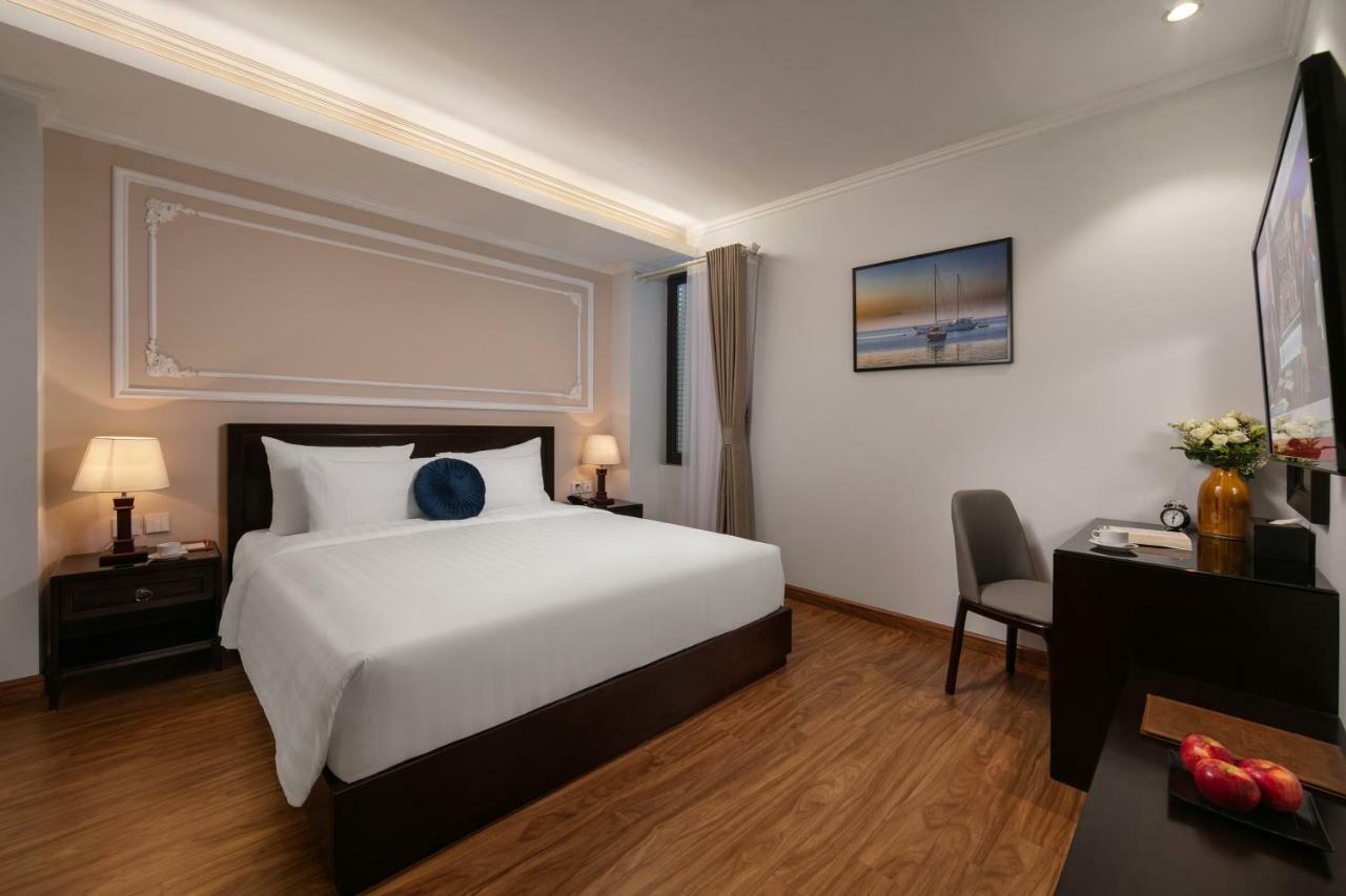 Hotel De La Seine Hanoi Bagian luar foto